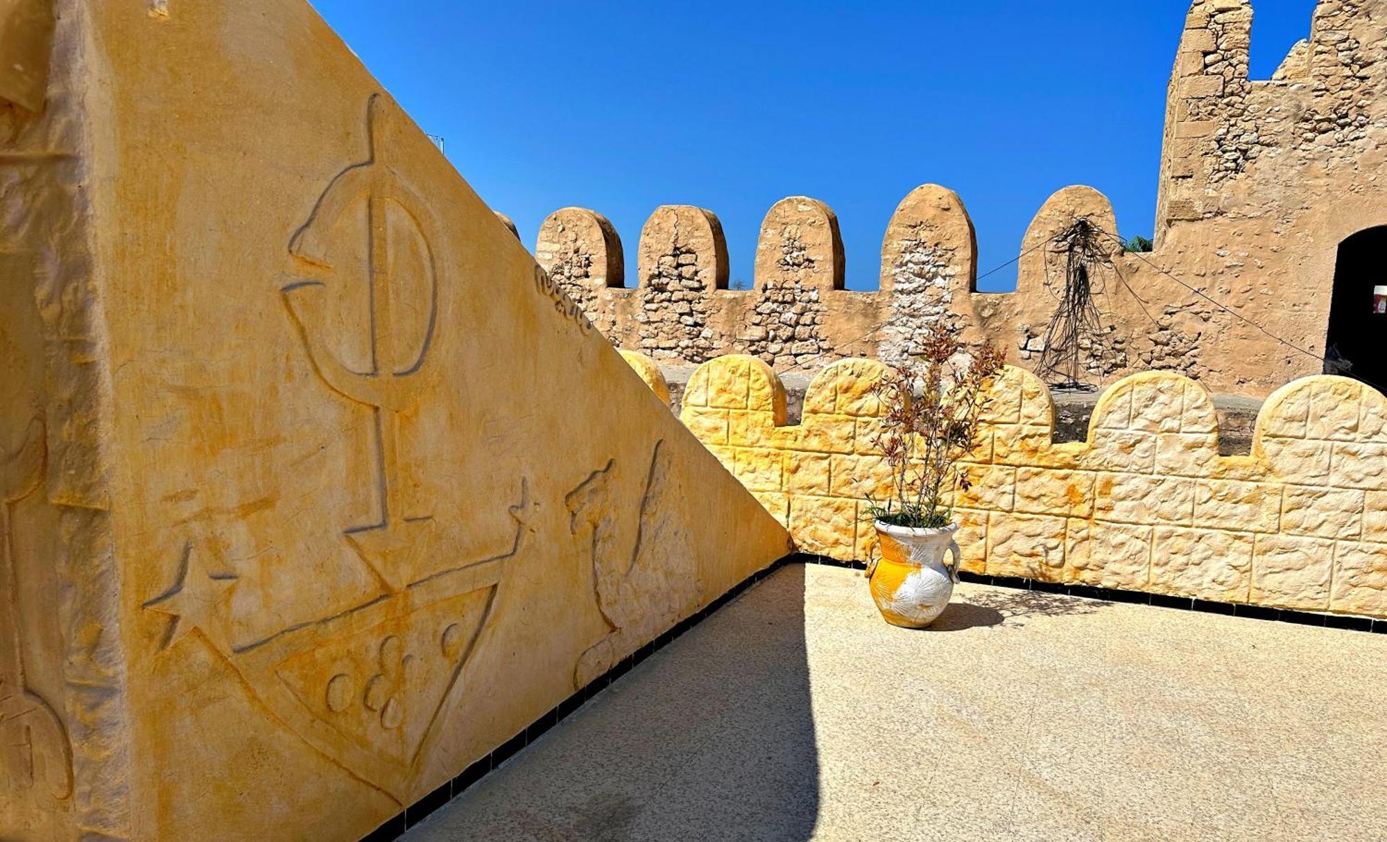 Hotel Paris Sousse Bagian luar foto
