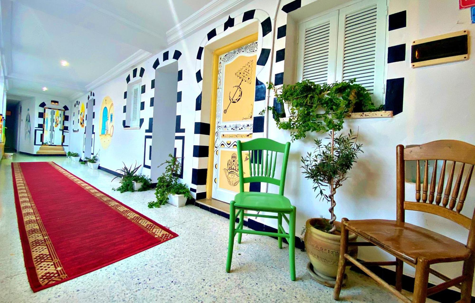 Hotel Paris Sousse Bagian luar foto
