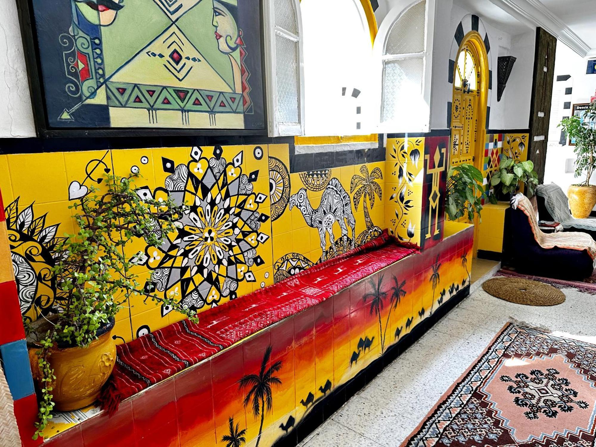 Hotel Paris Sousse Bagian luar foto