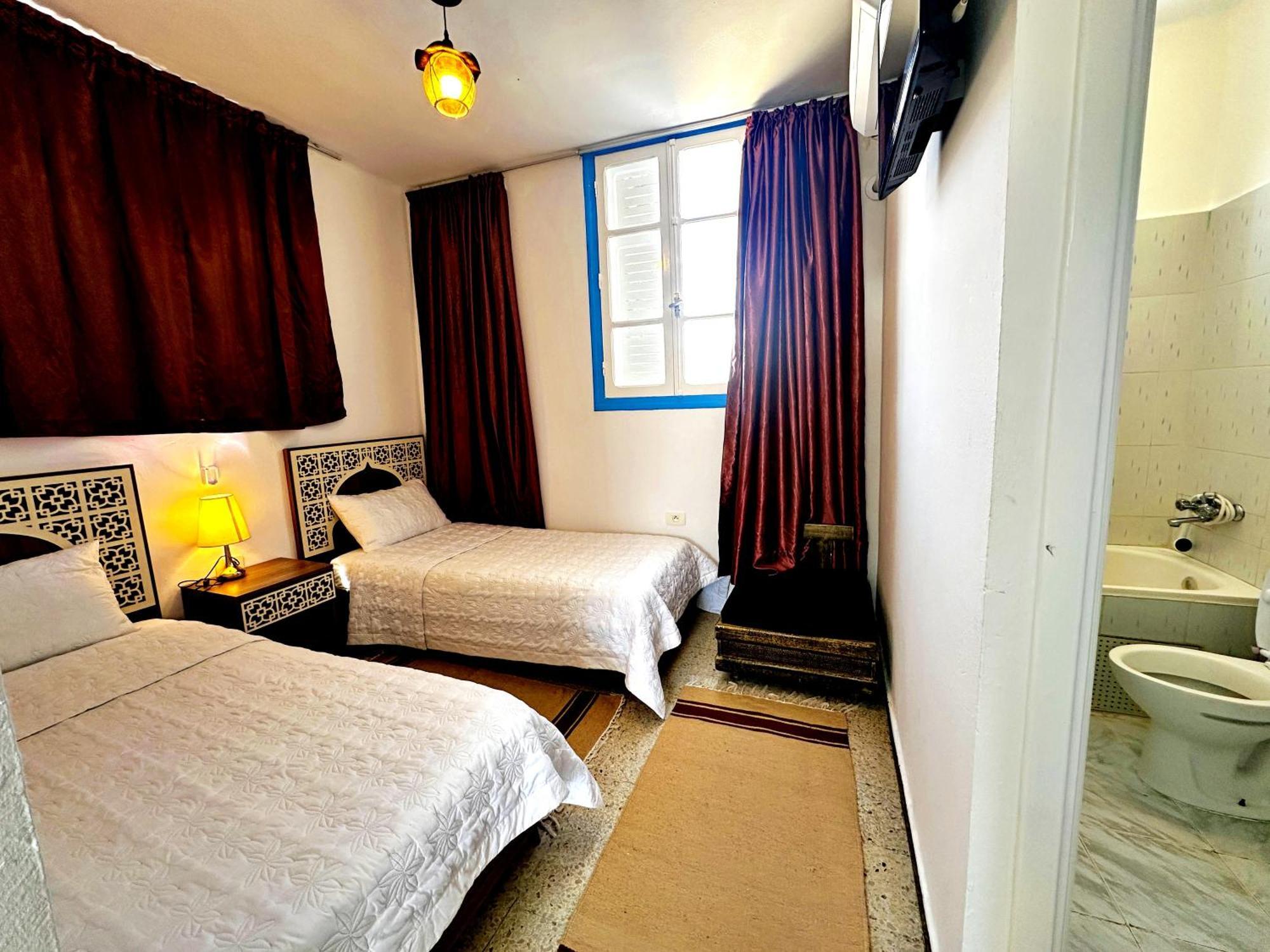 Hotel Paris Sousse Bagian luar foto